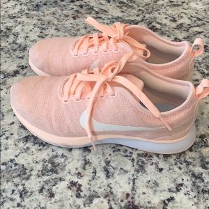 Nike Dualtone Racer shoes size 5 youth = women’s 7